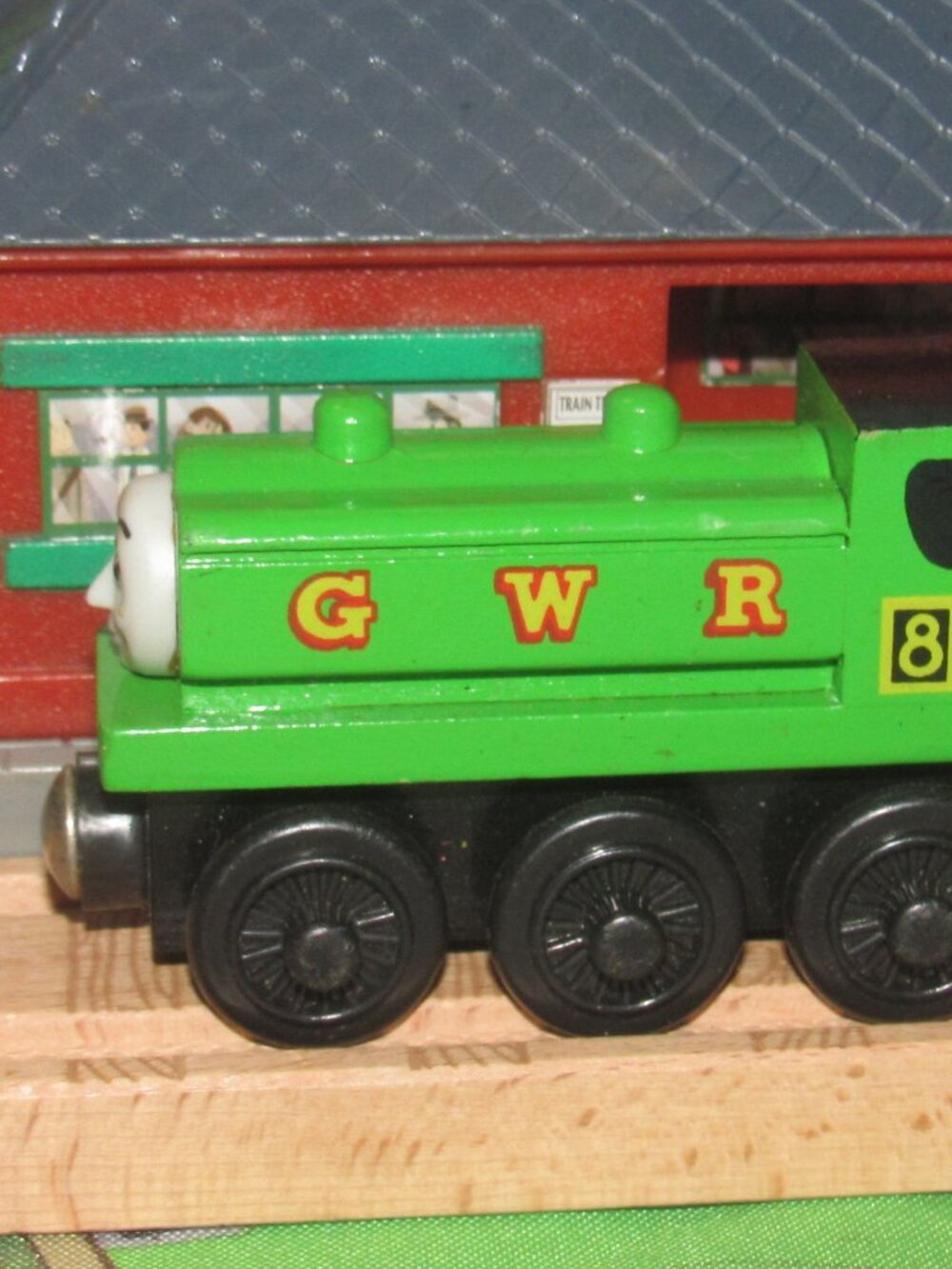 Thomas Wooden Railway Train Track Engine Duck GWR